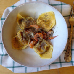 Tortelloni fatti a mano Pastificio Barone ripieni di zucca... al sapore del mar!-Barone d.o.o.