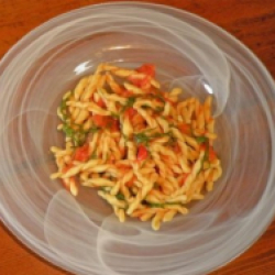 Strozzapreti with arugula-Barone Ltd.