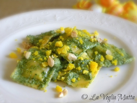 Ravioli all'erba cipollina con pesto di sclopit e Buona Pasqua a tutti !!!-Barone d.o.o.