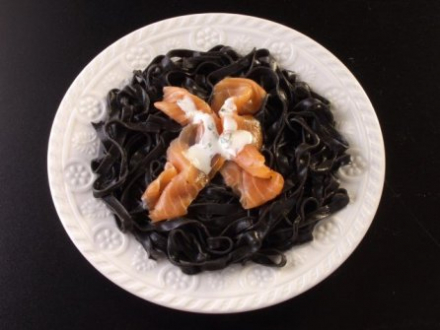 Squid noodles with salmon and vodka-Barone Ltd.